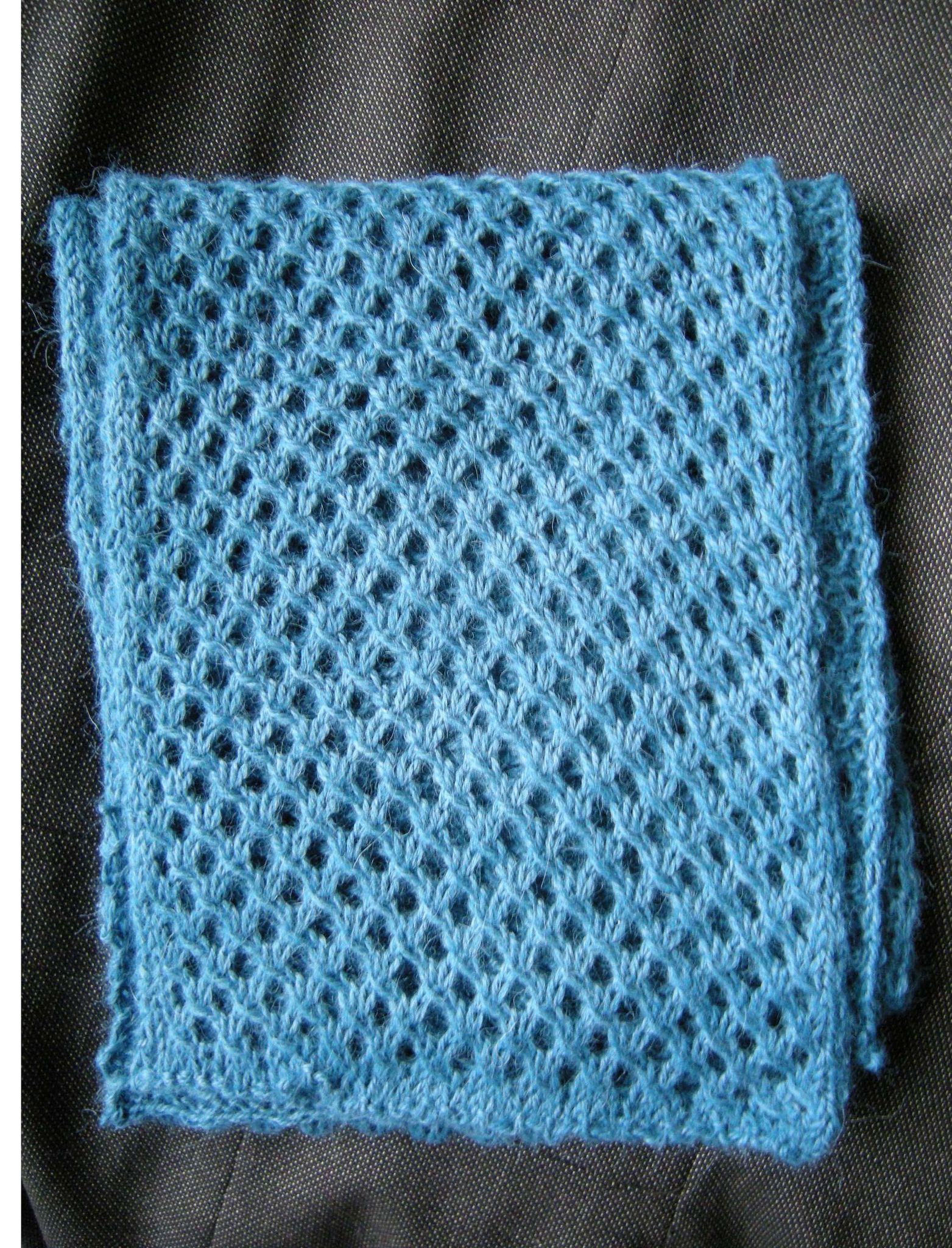 patron tricot gratuit foulard portefeuille