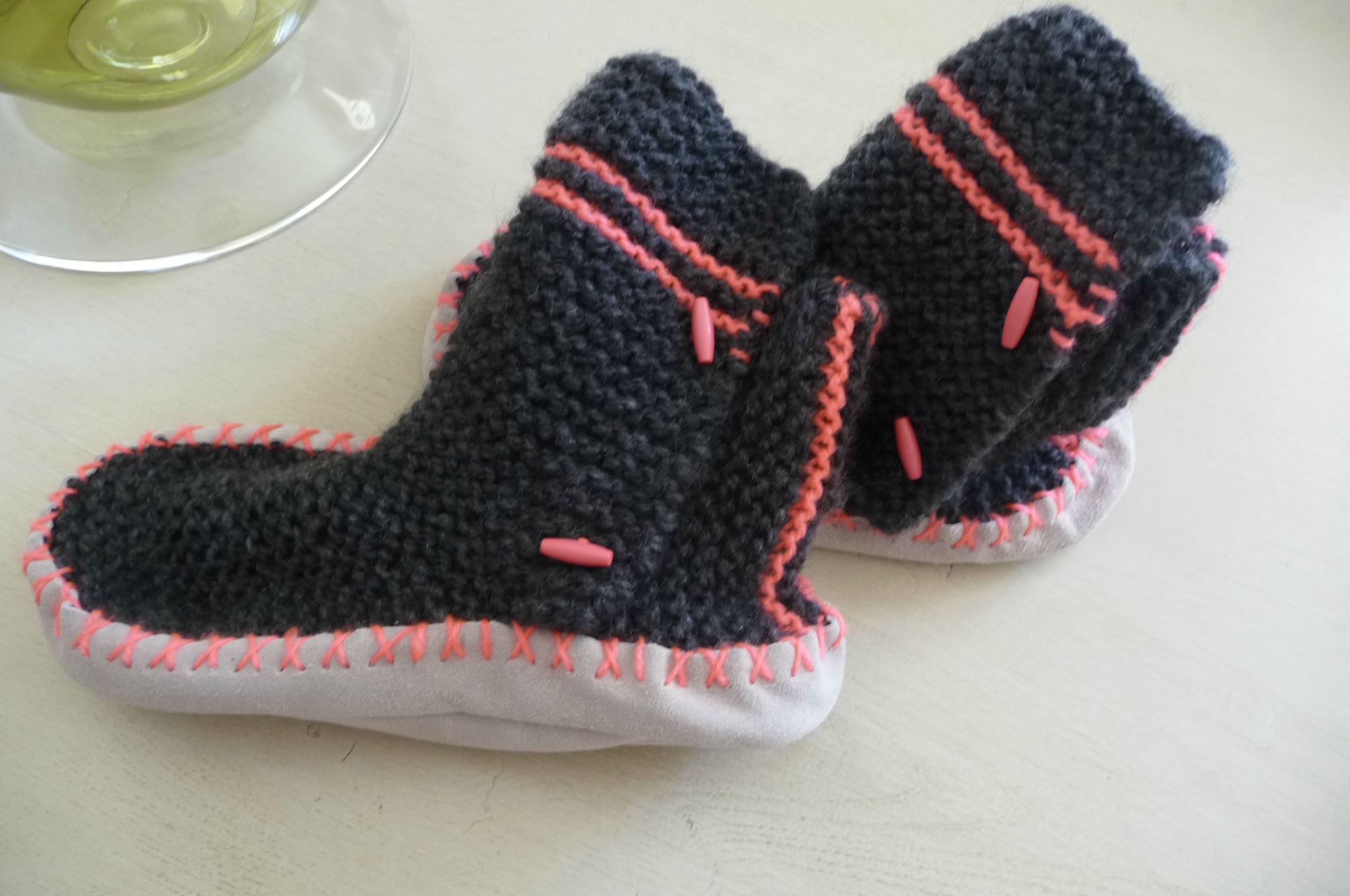patron tricot pantoufle botte