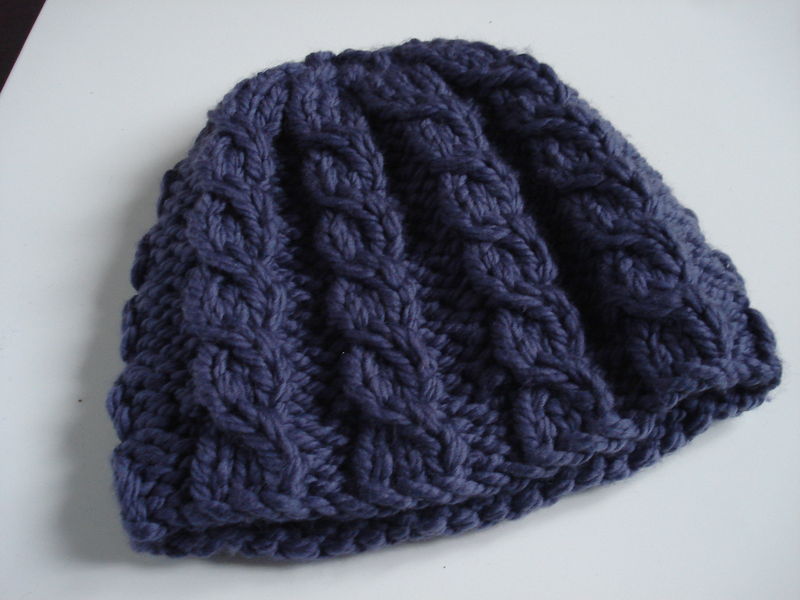 patron tricot tuque torsade