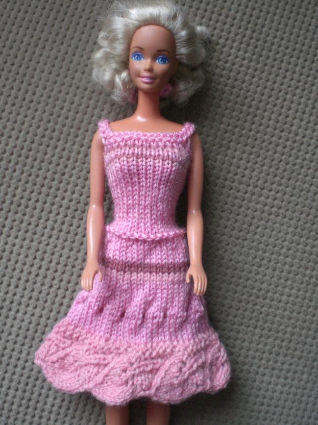 patron tricot barbie