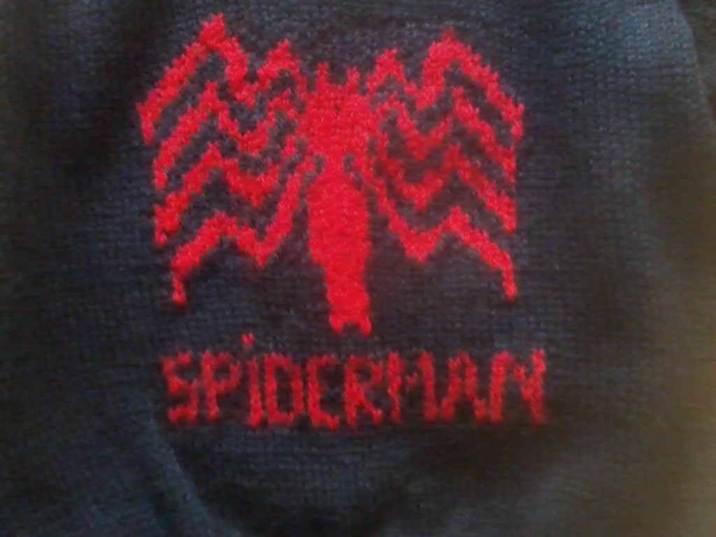 patron tricot pull spiderman